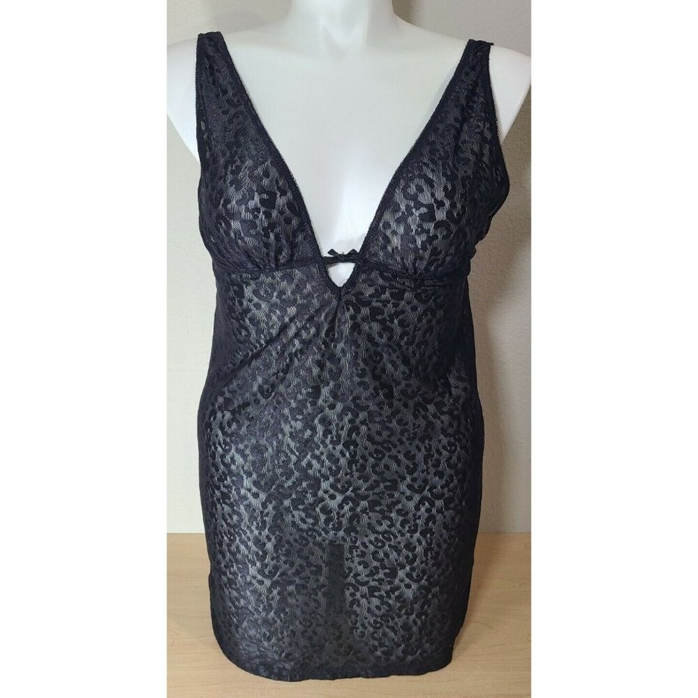 Flora by Flora Nikrooz Women's Sleeveless V Neck Sheer Lace Nightgown Black Sz L
